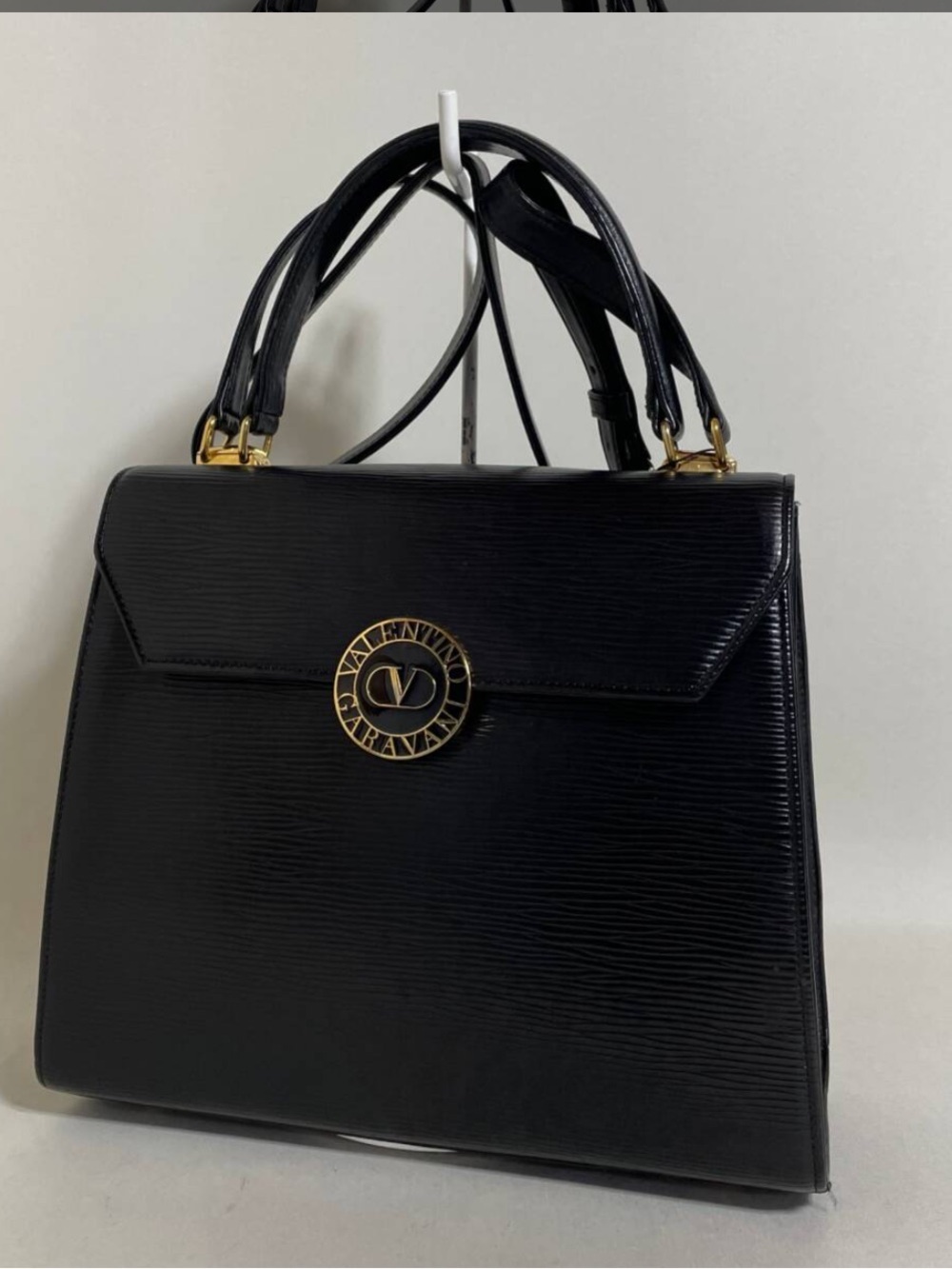 Valentino Garavani Black Leather Top-Handle/two way bag